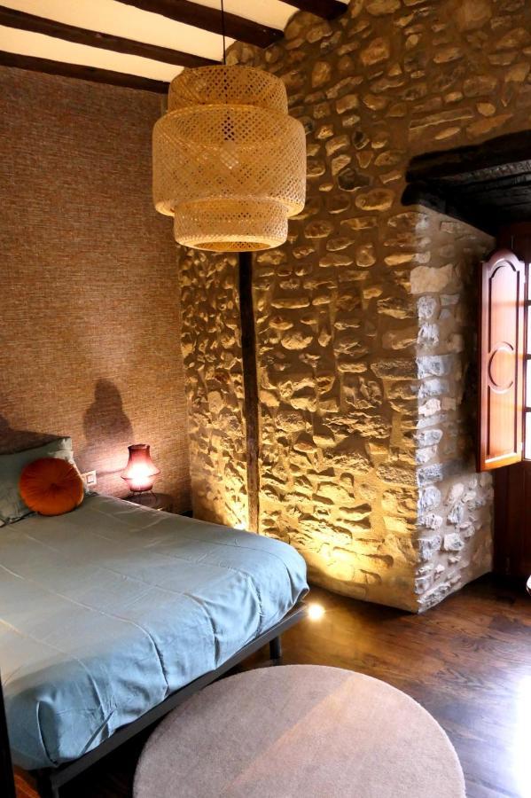 Velasco Jauregia-sierra De Suenos Apartment