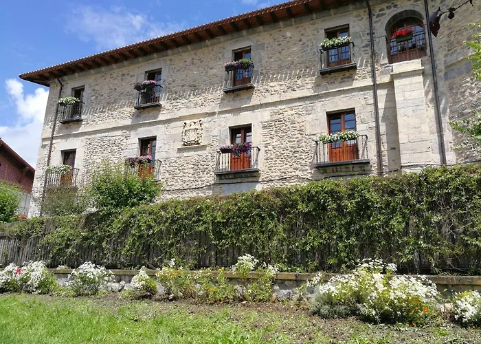 Velasco Jauregia-Sierra De Suenos